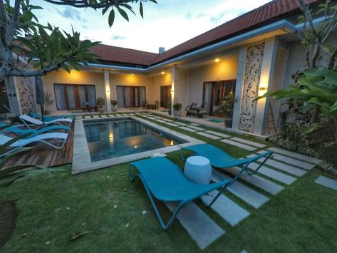 Best Hostels In Canggu, Bali | 2022 - A Broken Backpack Boutique Hostels, Bali Hotel, Canggu Bali, Pool Villa, Bali Hotels, Welcome Decor, Seminyak, Beach Villa, Ubud