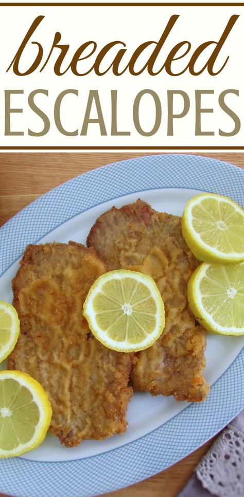 Want to prepare a simple and tasty lunch? We suggest this breaded escalopes recipe, ideal for a home-cooked meal, a party or a family picnic! Try it!!! #recipe #breaded #escalopes Beef Escalope Recipe, Family Picnic Food, Family Picnic Foods, Orange Chicken Crock Pot, Hamburgers Grilled, Creamy Macaroni And Cheese, Tasty Lunch, Eating Fast, Dinner Party Recipes