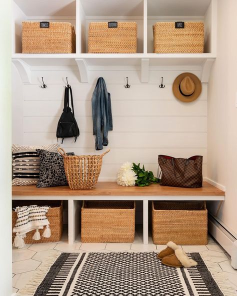 AKD Interiors | Staying organized is a must for this busy family! Love these oversized badkets from @thecontainerstore #mudroom #modern #mudroomdesign… | Instagram Mudroom Baskets Cubbies, Shiplap Mudroom Entryway, Mudroom Baskets, Mudroom Modern, Shiplap Mudroom, Family Mudroom, Mud Room Baskets, Mudroom Cabinetry, Formal Living Room Designs