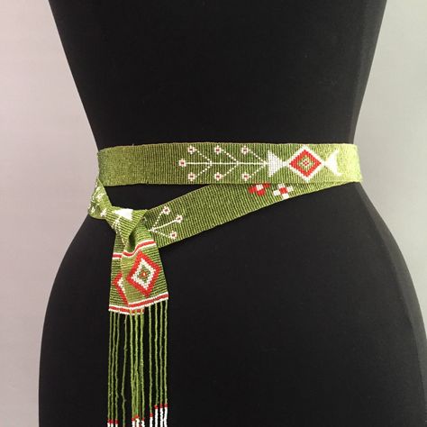 Beaded Clothing Diy, Xhosa Beads, Bead Clothes, Bead Belt, African Beads Necklace, Simple Hand Embroidery Patterns, The 20s, Ribbon Skirts, Bead Charms Diy