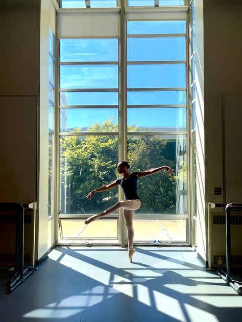 Pointe Aesthetic, Dance Lighting, Pacific Northwest Ballet, Ballet Pointe, Black Ballerina, Pacific Northwest, North West, Oregon, Seattle