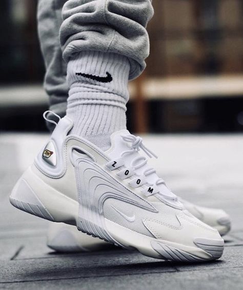 Nike Zoom 2k Outfit Women, Nike Zoom 2k Outfit, Silk Wedding Dress Simple, Nike Zoom 2k, Zoom 2k, Cali Colombia, Tenis Nike, Vintage Fits, Nike Air Zoom