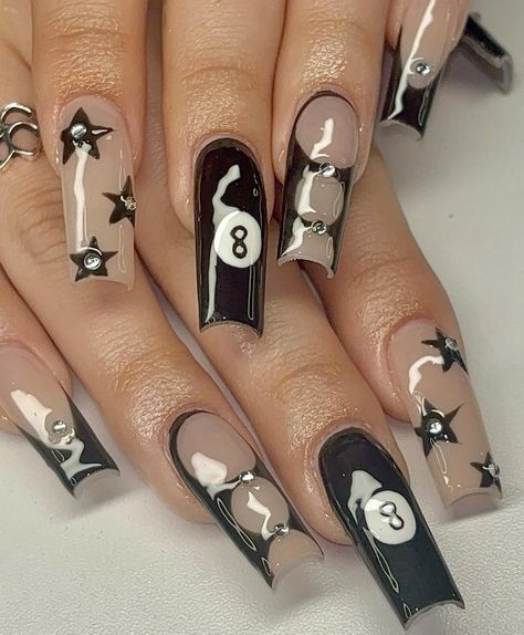 Black White Y2k Nails, Hardest Nail Designs Ever, Oval Y2k Nails, Trendy Y2k Nails, Partynextdoor Inspired Nails, Fashion Killa Nails, Black Alt Nails Acrylic, Grunge Nails With Charms, Nail Ideas Y2k Hello Kitty