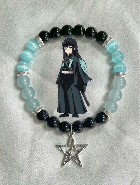 Demon Slayer Bracelet Ideas, Kny Bracelets, Diy Kandi Bracelets, Diy Kandi, Anime Jewelry, Kandi Bracelets, Bead Charms Diy, Anime Accessories, Anime Crafts