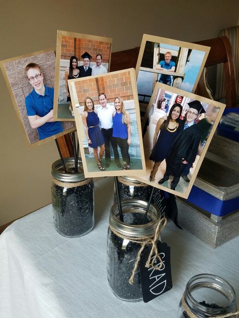 Picture Centerpiece Ideas Graduation, Grad Party Photo Centerpieces, Graduation Picture Display Ideas Diy, Mason Jar Graduation Ideas, Mason Jar Photo Centerpieces, Photo Centerpieces Diy Graduation, Graduation Picture Centerpiece Ideas, Picture Centerpieces Graduation, Boys Graduation Party Ideas Centerpieces