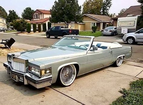 Cadillac Coupe Deville, Donk Cars, Classic Cars Chevy, Coupe Deville, Custom Cars Paint, Classic Cars Trucks Hot Rods, Lowrider Cars, Old School Cars, American Classic Cars