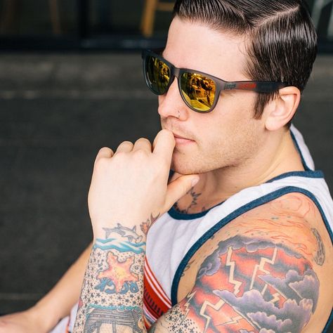 Zack Merrick, All Time Low, Band Stuff, Rock Star, Make Me Smile, Maryland, Famous People, Round Sunglasses, All About Time