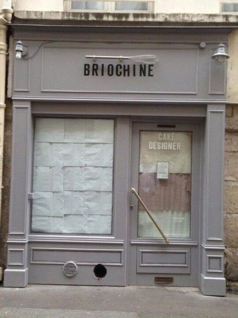 Shop Signage, Storefront Design, Interior Vintage, Shop Front Signage, Shop Fronts, Interior Display, Shop Window Design, Shop Front Design, Shop Front