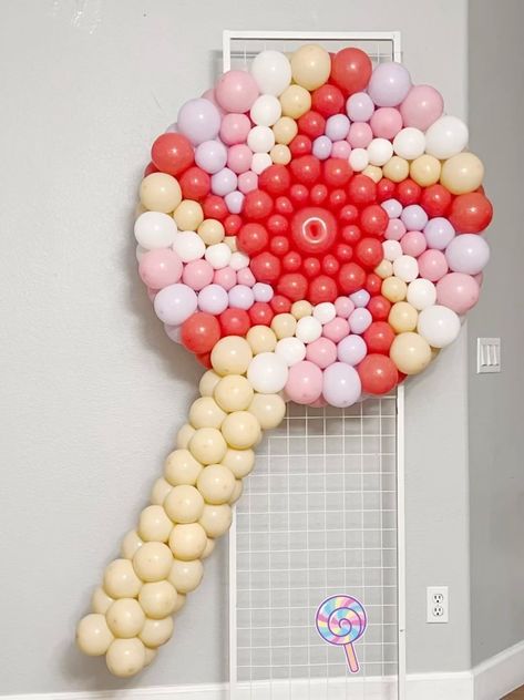 Balloon Tree, Twisting Balloons, Happy Birthday Girls, Balloon Crafts, Balloon Sculptures, Mad Hatter Tea, Balloon Decorations Party, Mad Hatter Tea Party, Balloon Art