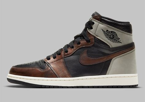 Jordan Retro 1, Nike Models, Sneaker Art, Nike Air Jordan Retro, Jordan 1 High Og, Air Jordan 1 Retro High Og, Air Jordan 1 Retro High, New Nike Air, Nike Air Jordan 1