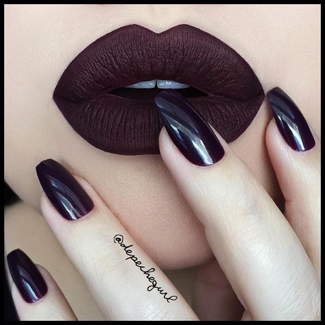 “Is it acrylic? Nope. My natural nails? Nope. Press on Nails? Yes, and they are by @nailhur .. This style is Squaletto and the set is called Wisteria. Lots…” Lip Art Makeup, Nails 2018, Dark Lipstick, Lipstick Art, Her Nails, Super Nails, Black Lips, Gothic Makeup, Black Nail