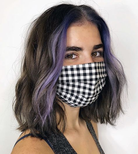 Lavender Hair Streaks Brunette, Pastel Purple Money Piece Hair, Short Purple Hair With Curtain Bangs, Pop Of Purple Hair, Lavender Color Block Hair, Charlie D'amelio Hair, Purple Hair Streaks Brunette, Short Brown Hair With Color, Colour Blocking Hair Blonde And Brown