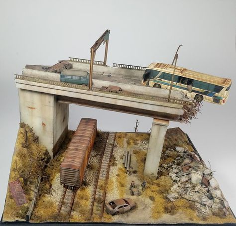 Graffiti Diorama, Apocalyptic Diorama, N Scale Model Trains, Post Apocalyptic Art, Hot Wheels Garage, Warhammer Terrain, Star Wars Models, Model Train Scenery, Custom Hot Wheels