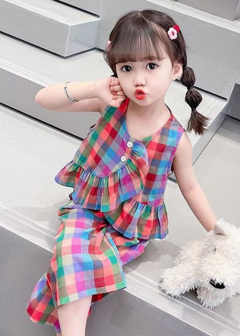 Ruffled Tops, Kids Dress Wear, Baby Dress Design, Girls Frock Design, Dress Design Patterns, Kids Fashion Dress, Kids Designer Dresses, Baby Frocks Designs