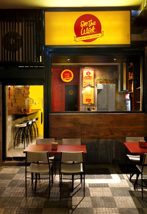 Design the brand identity and graphical interior design from the restaurant On the Wok in Caracas, Venezuela. Fast Food Restaurant Design, Asian Fast Food, Street Food Design, Small Restaurant Design, Small Restaurant, American Interior, Asian Restaurants, Restaurant Concept, Woks