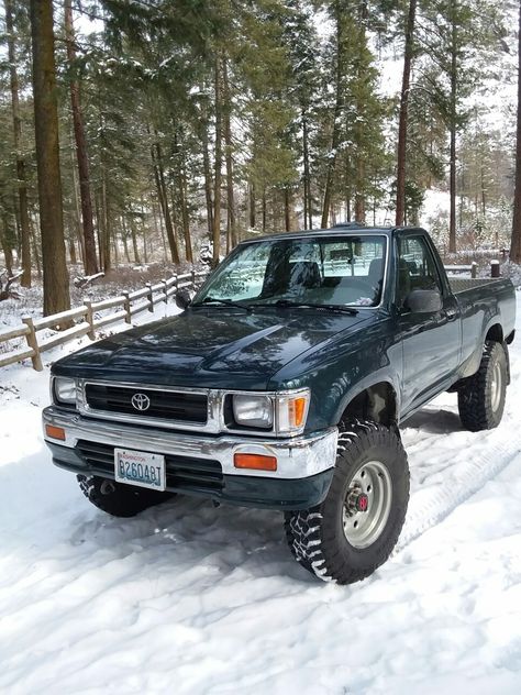 93 Toyota Pickup, 90s Toyota Truck, 1992 Toyota Pickup 4x4, Toyota Pick Up, Toyota Pickup Truck, 1994 Toyota Pickup 4x4, 1990 Toyota Pickup, 1980 Toyota Pickup, Old Toyota Trucks