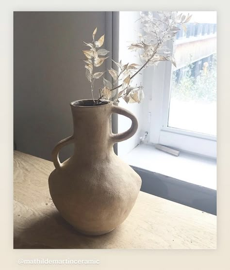 Hand Build Vases, Large Handbuilt Ceramics, Pottery Vase With Handles, Pottery Inspo Vase, Simple Ceramic Vase, Clay Vase Ideas Pottery, Ceramics Ideas Pottery Vase, Hand Built Ceramic Vase, Hand Built Pottery Vase