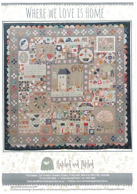 Le Père Noël, L'Arbre, La Dinde et Moi - Hatched and Patched Hatched And Patched, Anni Downs, Bright Fabrics, Block Of The Month, Diy Quilt, Wool Applique, English Paper Piecing, Patchwork Quilt, Art Gallery Fabrics