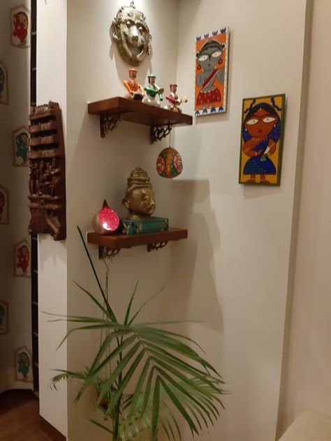 Apartment Shelves, Bedroom Brick Wall, Mandir Decor, Indian Room, Indoor Ideas, Smart House, Indian Home Interior, Ethnic Home Decor, Ethnic Decor