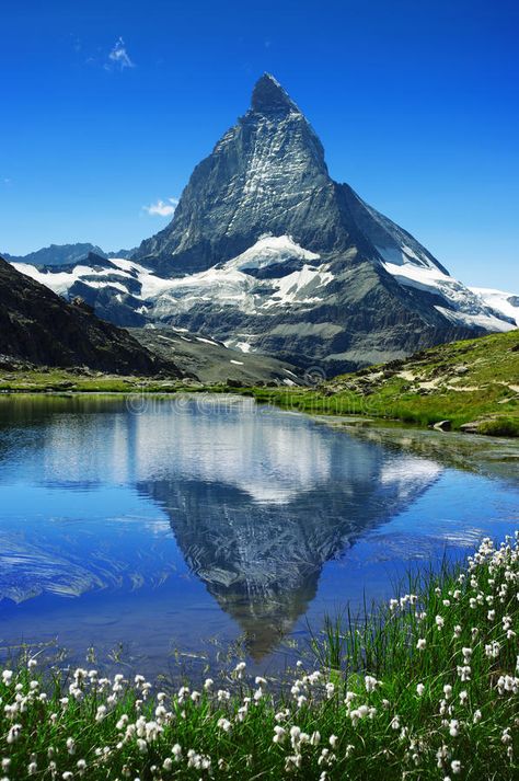 Matterhorn. The Matterhorn behind a beautiful lake , #AFF, #Matterhorn, #beautiful, #lake #ad Magic Places Fantasy Dreams, Matterhorn Mountain, Magical Landscape, Mountain Landscape Photography, Scenic Pictures, Mystical Places, Mountain Painting, Image Nature, Bungee Jumping