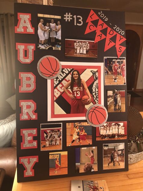 Senior Night Gifts Soccer, Soccer Senior Night Posters, Senior Poster Board Ideas, Basketball Senior Night Gifts, Volleyball Senior Night Gifts, Poster Board Ideas, Soccer Senior Night, Senior Poster, School Spirit Posters