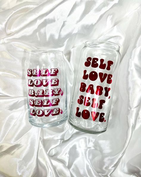 Alexandra | Wilmot By Design on Instagram: “Self love club collection coming soon, get yourselves ready for the GALentine’s collection of your dreams. 💕❤️ • • �• • • #selflove…” Valentines Gift For Coworkers Diy, Simple Valentines Gifts, Starbucks Cup Art, Coffee Valentines, Quilted Gifts, Quick Gifts, Custom Cups, Jar Diy, Valentines Day Gifts For Her