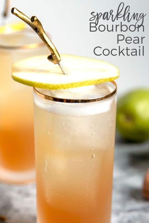 Pear Cocktail, Pear Cocktails, Whisky Cocktail, Bourbon Cocktail, Sparkling Cocktail, Whisky Cocktails, Jello Shot, Pear Juice, Best Cocktail Recipes