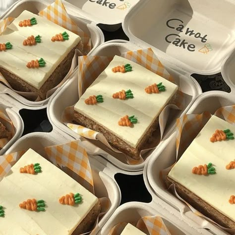 Carrot Cake Dessert, Bake Sale Packaging, Mini Torte, Baking Packaging, Bento Cakes, Dessert Packaging, Bakery Packaging, Cute Baking, Bento Cake