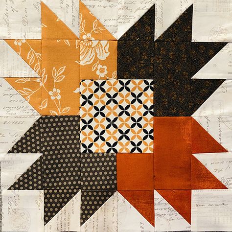 Scrappin' Up a Bear Paw Star - HQ Stitch Bear Paw Quilt, Fall Quilt Patterns, House Quilt Patterns, Bear Quilts, Scrap Quilt, Fall Quilts, Halloween Quilts, Bear Paw, Star Quilt Patterns