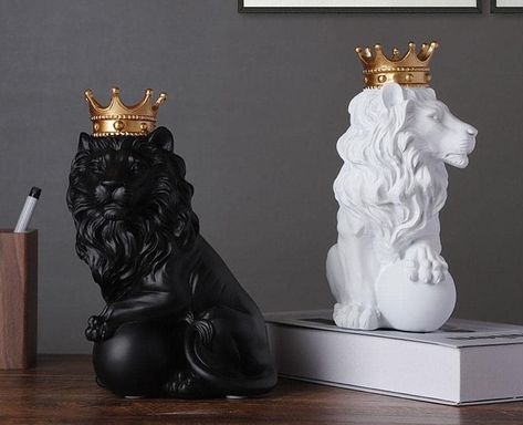 Resin king crown lion sculpture art decor for home and table decor 2 designs available Dm us for more details and order or Visit our website www.esentiments.pk ✅100% authentic products ✅Cash on delivery Nationwide ✅Comparatively Lowest Prices ✅ 7 Days Replacement Policy #lion #resinart #resinlion #resinhomewares #resinhomedecor #homedecor #tabledecor #pakistan #karachi #lahore #islamabad #multan #sialkot #gujrawala #bahawalpur #rawalpindi #kpk #quetta #karachiites #karachidiaries #karac... Modern Statue, Golden Crown, Kings Crown, Elegant Decor, Aesthetic Room Decor, Aesthetic Room, Nordic Style, European Fashion, Resin Crafts