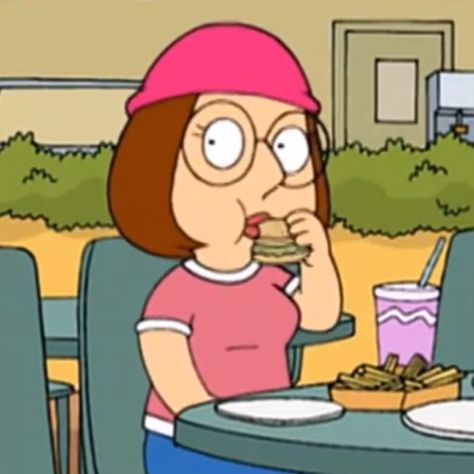 Meg Griffin | Family Guy Meg Griffin Icons, Family Guy Reaction Pics, Meg Family Guy, Meg Griffin, Lois Griffin, Griffin Family, Reaction Pictures, Costume Ideas, Mood Pics