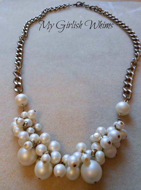 DIY Pearl Cluster Chain Necklace - My Girlish Whims Pearl Necklace Diy, Diy Pearl Necklace, Pearl Cluster Necklace, Diy Jewelry Making Tutorials, Diy Jewelry Necklace, Diy Jewelry Inspiration, Pearl Necklace Designs, Pearls Diy, Beaded Necklace Diy