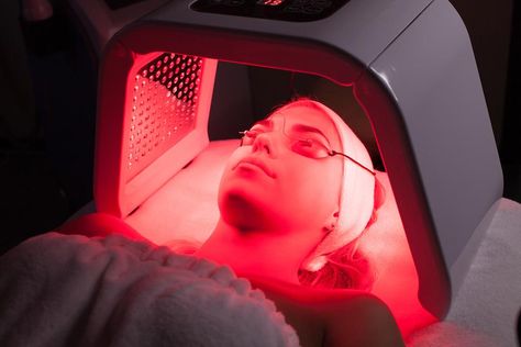 Red Light Therapy Benefits, Big Pores, Seasonal Affective, Light Therapy Mask, Therapy Lamp, Handheld Devices, Acne Vulgaris, Led Therapy, Glow Skin