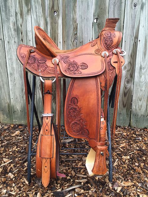 FX SADDLE & BICYCLE COMPANY Custom Saddles Western, Ranch Saddle, Wade Saddles, Saddles For Sale, Ranch Riding, Roping Saddles, Western Horse Saddles, Barrel Racing Tack, Custom Saddle