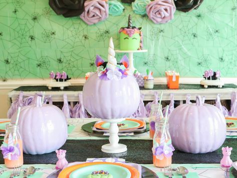 DIY Unicorn Pumpkin Centerpiece Baby Halloween Party, 3rd Birthday Party For Girls, Unicorn Party Ideas, Childrens Halloween Party, Unicorn Horns, Halloween 1st Birthdays, Unicorn Pumpkin, Plush Unicorn, Unicorn Themed Birthday Party