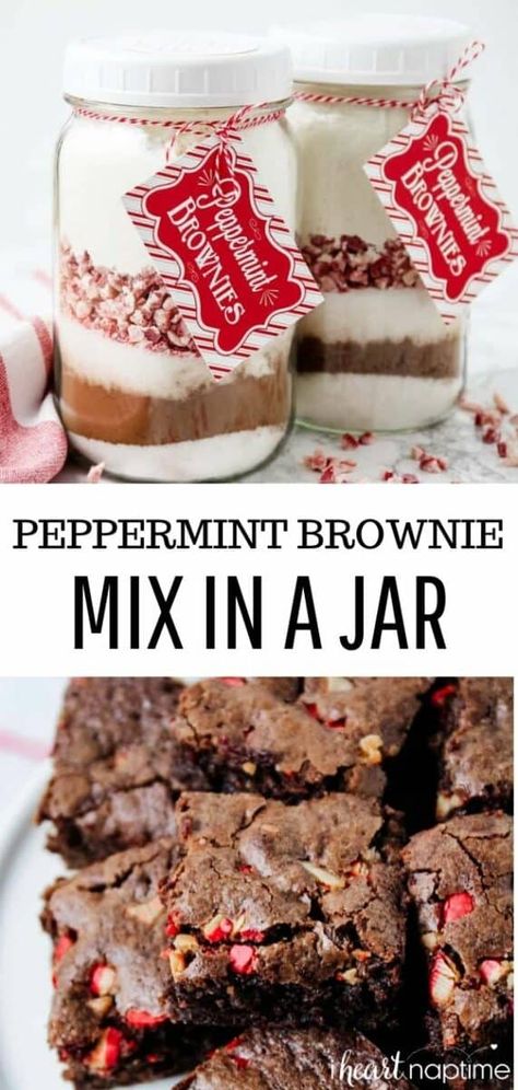 Brownie Mix In A Jar Recipe, Brownie Mix In A Jar, Holiday Brownies, Peppermint Brownie, Brownies In A Jar, Brownie Mix Recipes, Homemade Christmas Presents, Mix In A Jar, Peppermint Recipes