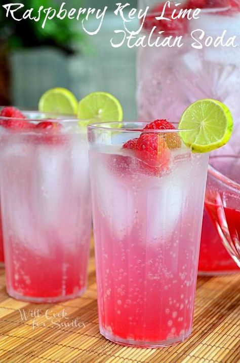 Raspberry Key Lime Italian Soda | from willcookforsmiles.com Lime Syrup, Italian Sodas, Drinks Nonalcoholic, Summer Food Party, Homemade Soda, Carnival Food, Italian Soda, School Carnival, Soda Recipe