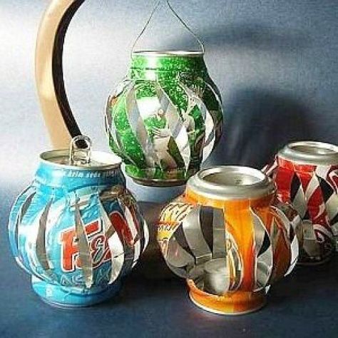 Can Lanterns, Soda Can Crafts, Hantverk Diy, Aluminum Can Crafts, Aluminum Cans, Pop Cans, Aluminum Can, Ways To Recycle, Do It Yourself Crafts