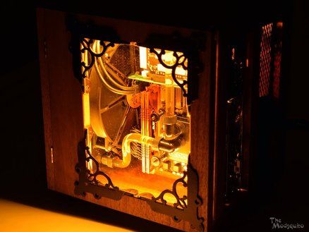 Victorian Desktop (Computer Case) Stained Glass Pc Case, Cool Pc Setups, Pc Case Design, Pc Ideas, Pc Builds, Pc Build, Gaming Setups, Custom Pc, Craft Desk