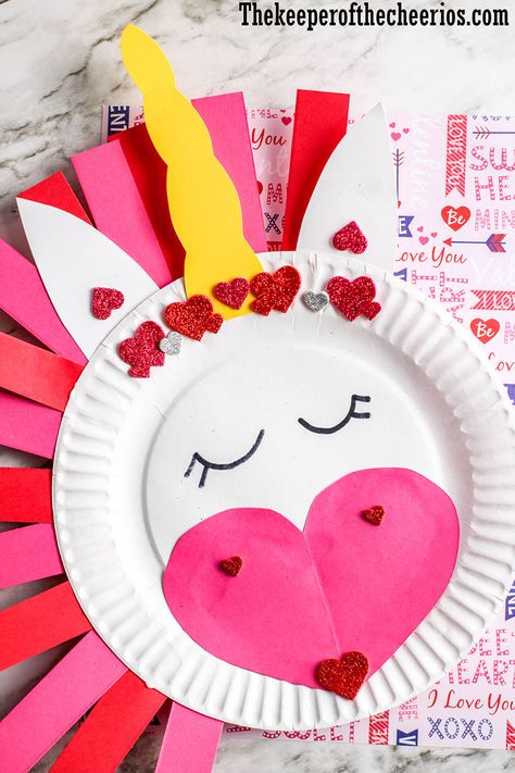 Paper Plate Unicorn, Unicorn Paper Plate, Unicorn Paper Plates, Unicorn Crafts For Kids, Paper Plate Craft, Unicorn Craft, February Crafts, Valentine's Day Crafts For Kids, Preschool Valentines