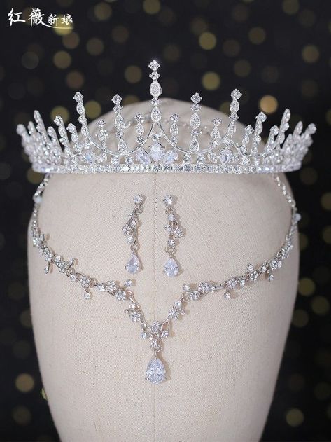 Cinderella Wedding Crown, Cinderella Necklace Aesthetic, Cinderella Quinceanera Crown, Quinceanera Jewelry, Crystal Bridal Tiaras, Beautiful Tiaras, Pretty Jewelry Necklaces, Expensive Jewelry Luxury, Coron