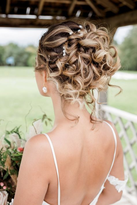 Curly Updo With Flowers, Pinned Curls Updo, Curled Up Do, Rory Makeup, Curly Hair Wedding Updo, Hair Up Wedding, Loose Curls Updo, Curly Updos, Curly Bridal Hair