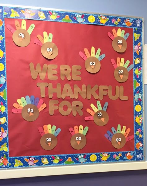 Prek November Bulletin Boards, November Teacher Bulletin Board, Thankful Hands Bulletin Board, November Daycare Bulletin Boards, November Theme Bulletin Board, Bulletin Board Thanksgiving Ideas, Thanksgiving Bulliten Board Ideas, Thanksgiving School Board Ideas, Fall Kindergarten Bulletin Board Ideas