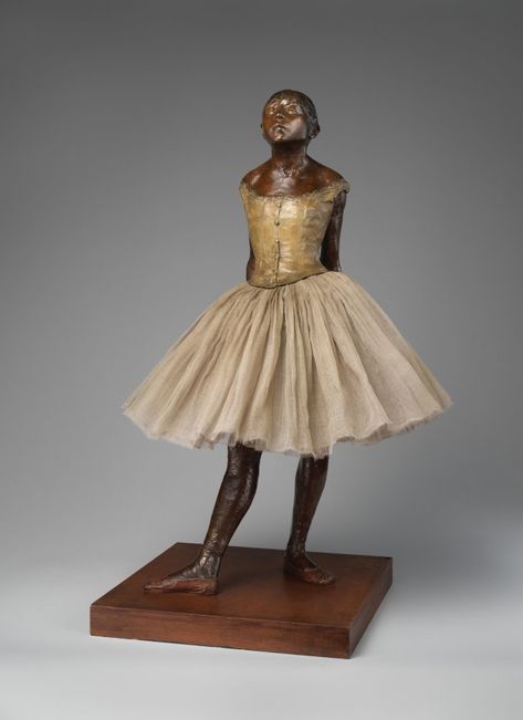 The sordid truth behind Degas's ballet dancers - CNN Style Degas Ballerina, Degas Dancers, Tina Modotti, Famous Sculptures, Paris Opera Ballet, Victorian Paintings, Berthe Morisot, Life Size Statues, Mary Cassatt