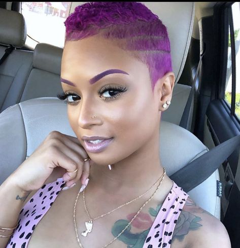 Purple Pixie Cut, Voice Of Hair, Hype Hair, Hair Black Women, Nape Undercut, Short Hair Black, Very Short Haircuts, Hair Magazine, Dyed Natural Hair