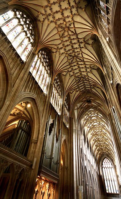 St Mary Redcliffe, Bristol St Mary Redcliffe Bristol, Bristol Architecture, Architecture Ceiling, Ceiling Domes, Medieval Gothic, Bristol England, Cathedral Architecture, Sacred Architecture, Bristol Uk