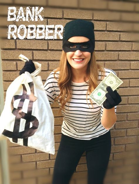 9 Last Minute Costume Ideas Creative Halloween Costumes Diy, Diy Couples Costumes, Diy Halloween Costumes For Women, Diy Kostüm, Hallowen Costume, Holloween Costume, Bank Robber, Last Minute Costumes, Diy Halloween Costumes Easy