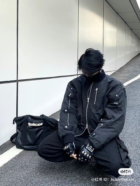 Male Techwear Aesthetic, Mens Techwear Aesthetic, Men’s Techwear, All Black Outfit Men Techwear, Dark Techwear Aesthetic, Cohesive Wardrobe, Boyish Outfits, 18th Birthday Outfit, Streetwear Fits