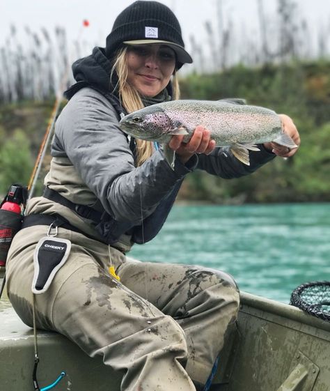 Aldo Nova, Country Fishing, Outdoors Women, Saltwater Fishing Gear, Fishing Girl, Fishing Trout, Fly Fishing Shirts, Fishing Kayak, Fly Fishing Tips