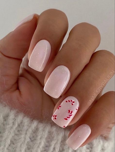 Nail Art Noel, Candy Cane Nails, Milky Nails, Christmas Nails Easy, Christmas Gel Nails, Simple Gel Nails, Nail Candy, Christmas Nails Acrylic, Festival Nails